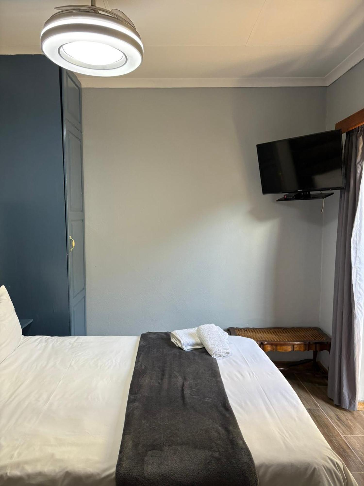 Celtis Lane Guest House Boksburg Εξωτερικό φωτογραφία